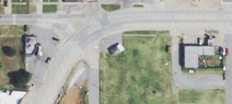 324 Main St