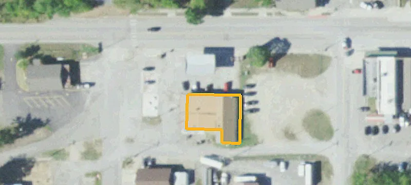 124 Main St