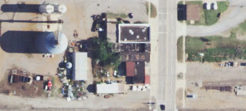 717 Main St
