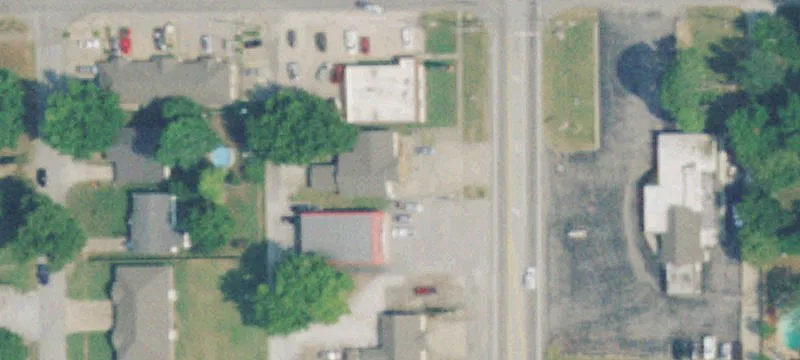 704 Main St