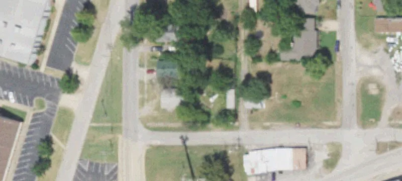 101 Elliott St