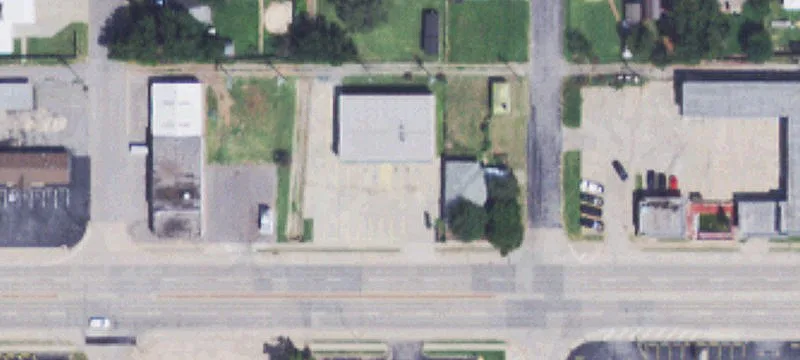 1105 Gary Blvd