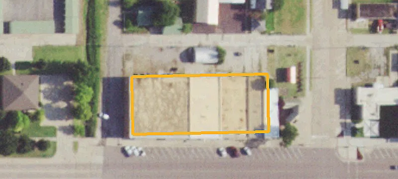 1114 Main St