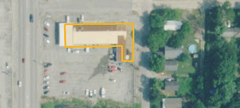 1640 Main St