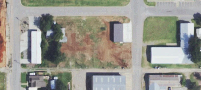 201 8th St