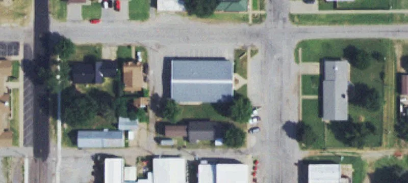 579 Broadway Ave