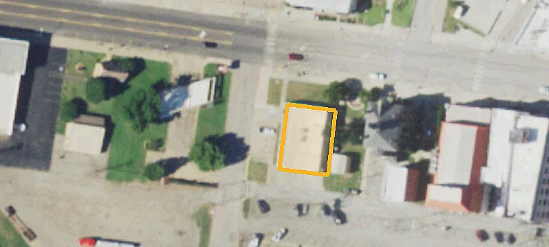 128 Main St