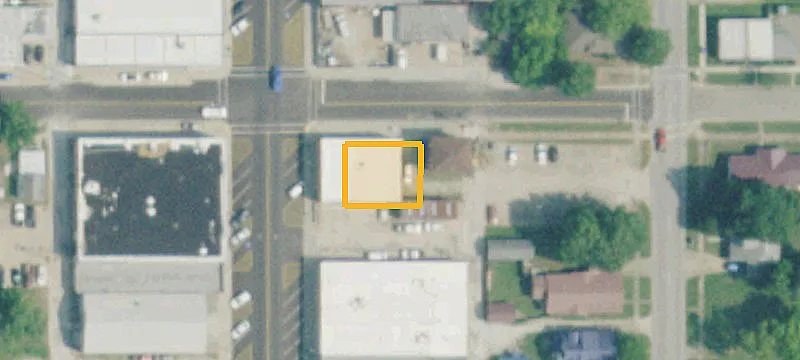201 Main St