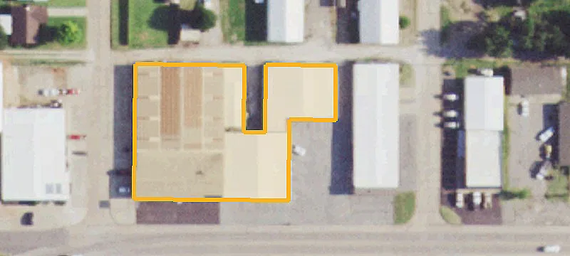 2016 Main St