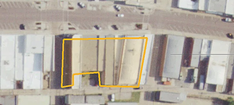 707 Main St