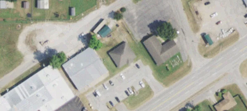 1617 Main St
