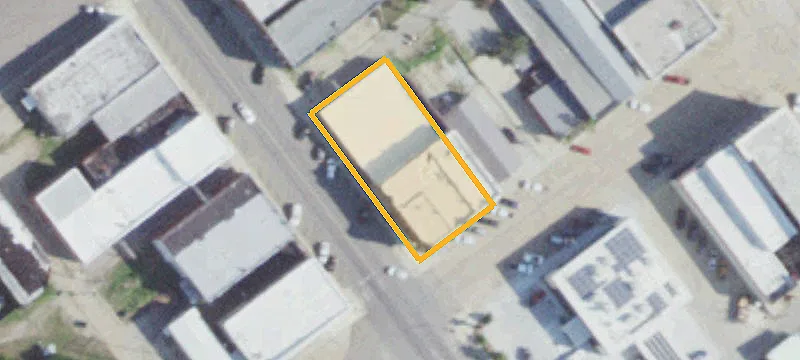 101 Main St