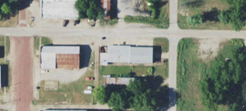 210 Pne St
