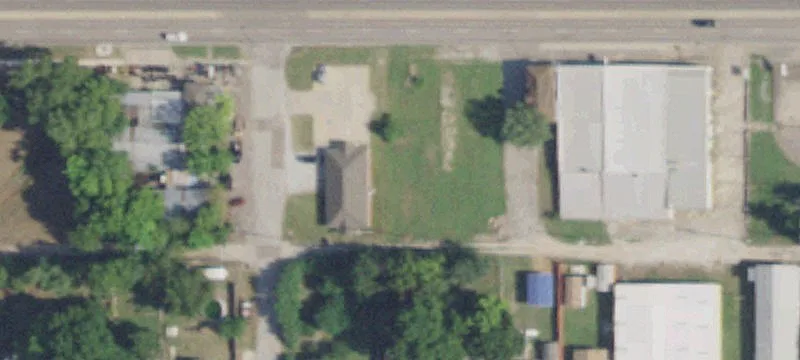 727 Main St