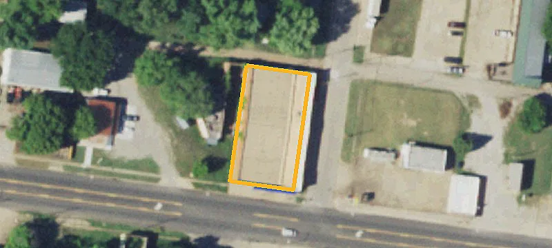 301 Main St