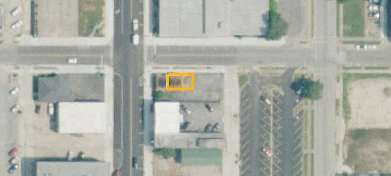 138 Main St