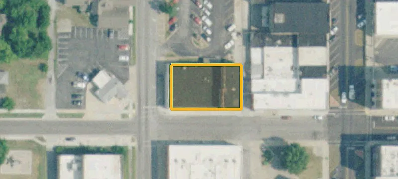18 Central Ave