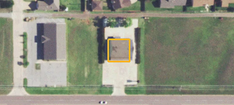 1009 Tamarack Rd
