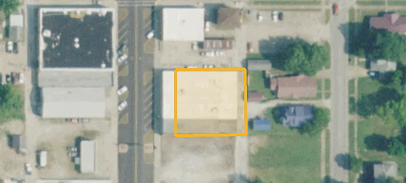 215 Main St
