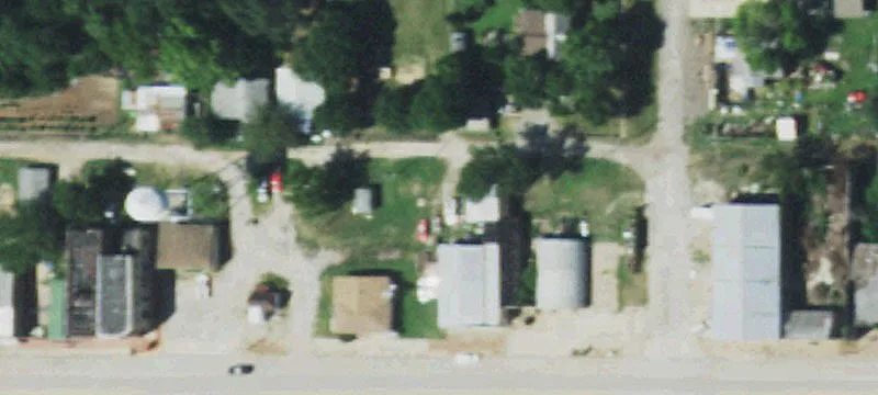 635 Main St