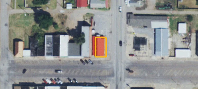 300 Main St