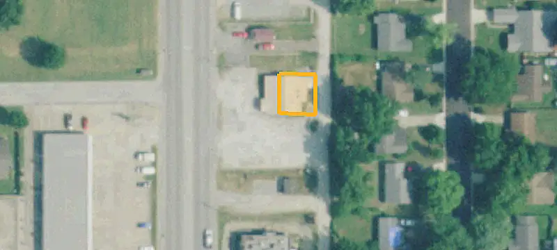 2320 Main St
