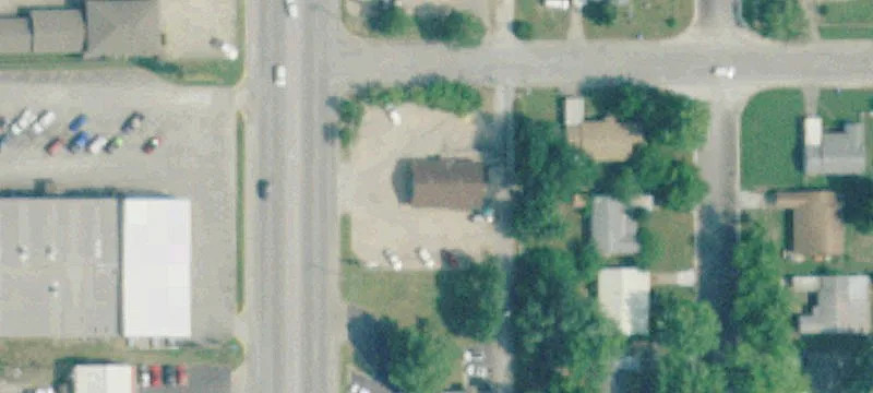 2240 Main St