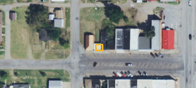124 Main St