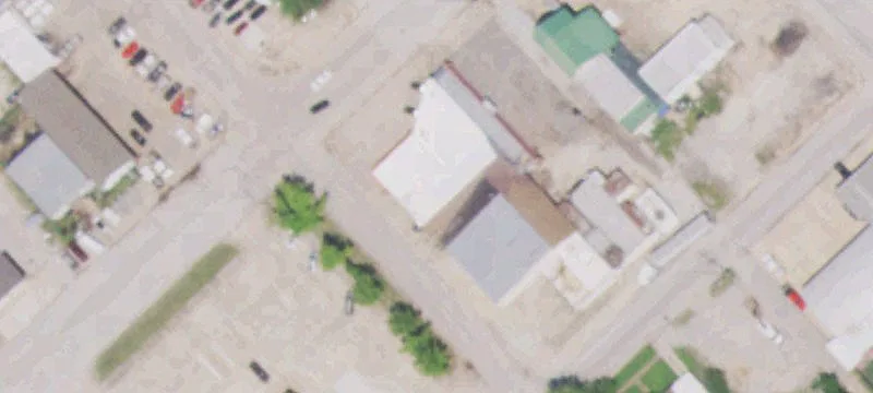 320 Paul Ave