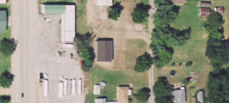 300 Phillips Ave