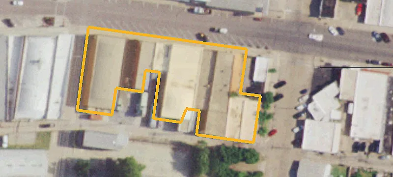 609 Main St