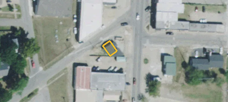 202 Main St