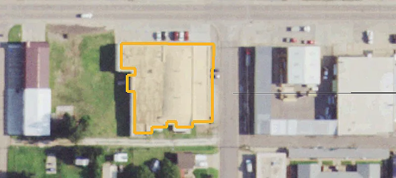 1901 Main St