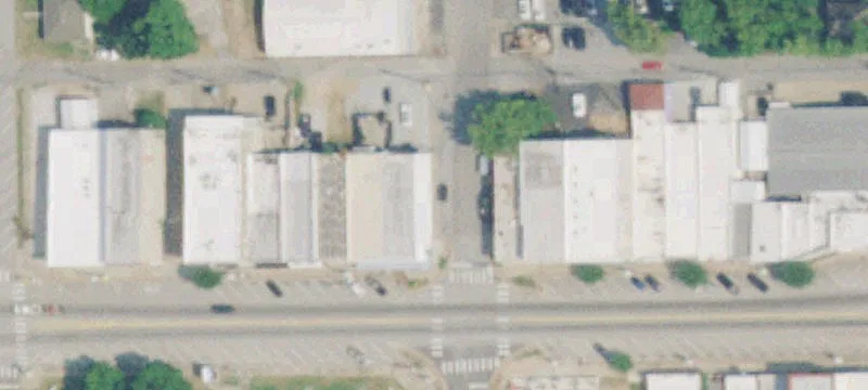 101 3rd St