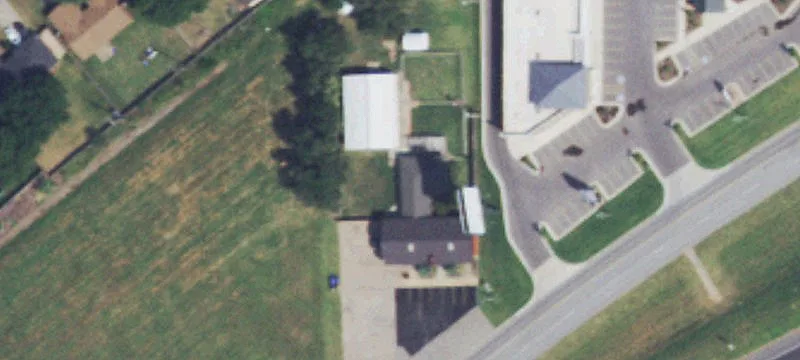 2115 Main St