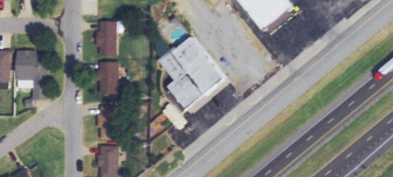 1609 Main St