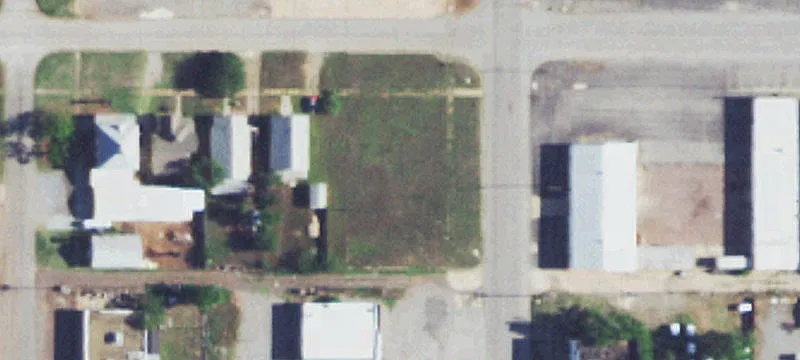 400 Commerce St