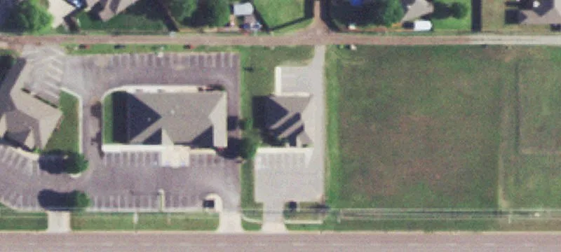 813 Tamarack Rd