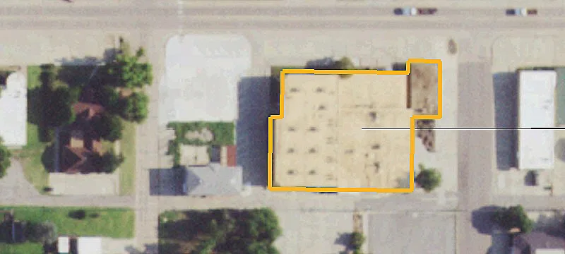 1611 Main St