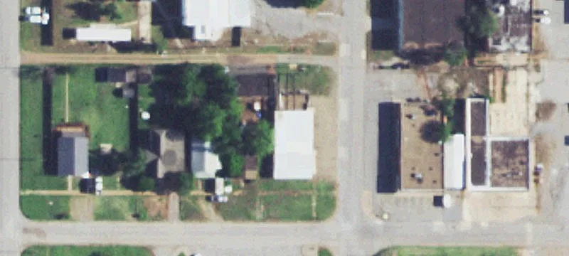 301 Walnut St