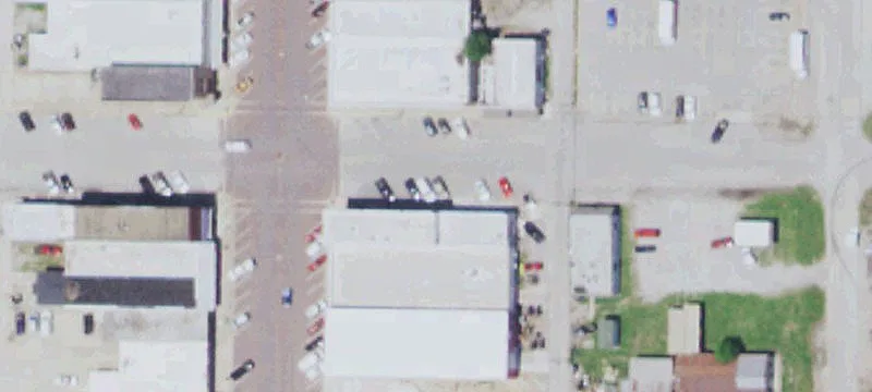 301 Main St