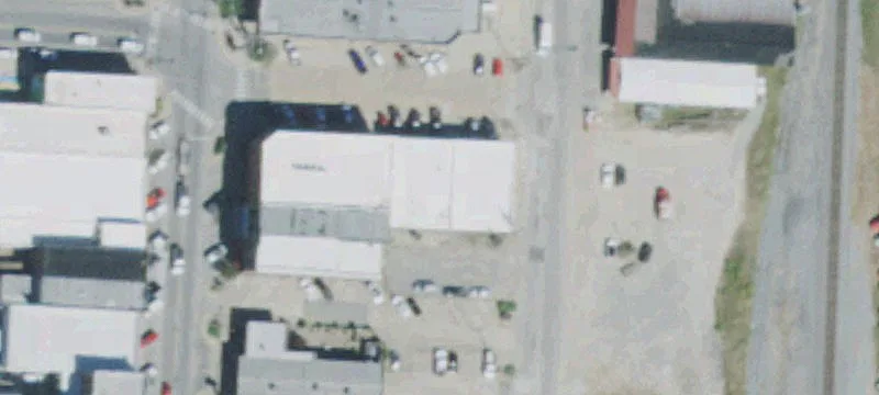 320 Main St