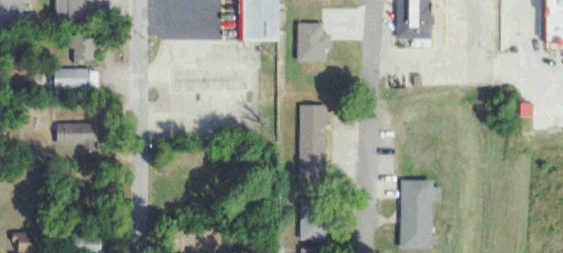 209 Woodlawn Ave