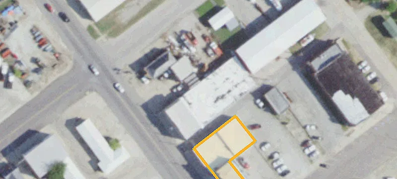 215 Main St