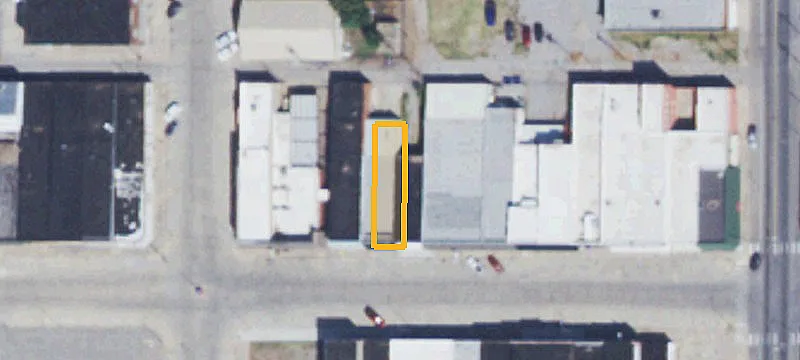 21 Main St