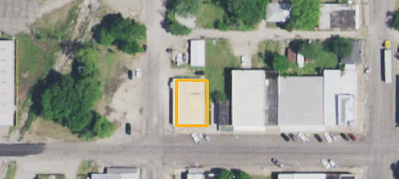 140 Main St