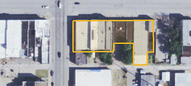 106 Broadway St