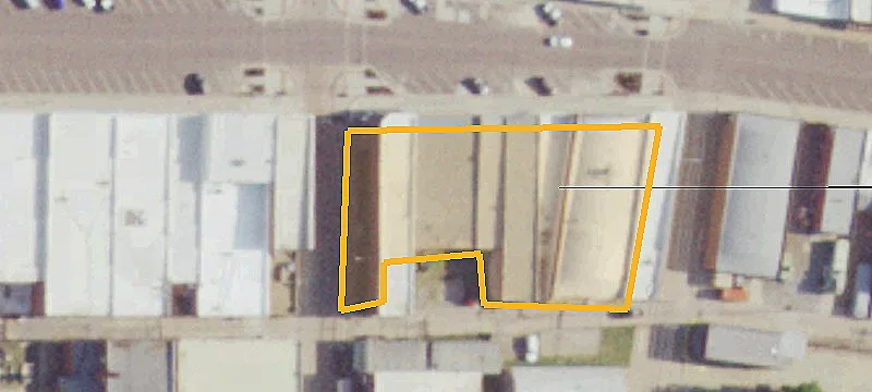 715 Main St