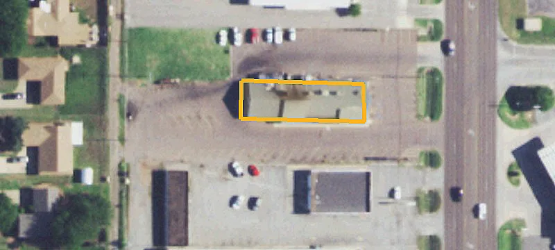 2011 Main St