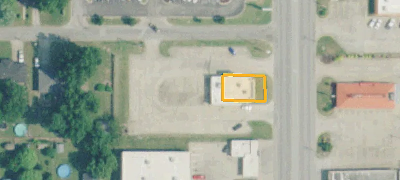 1315 Main St